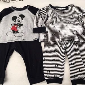 H&M Set of two Mickey Mouse pjs